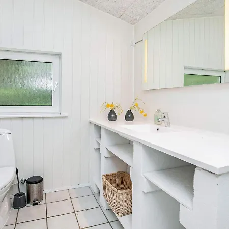 4 Star Holiday In Bl Vand Semesterbostad *