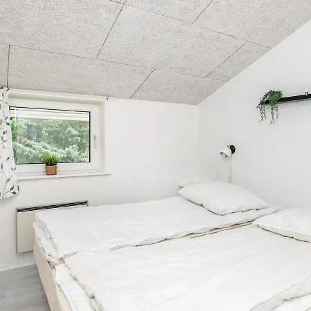 4 Star Holiday In Bl Vand Blåvand