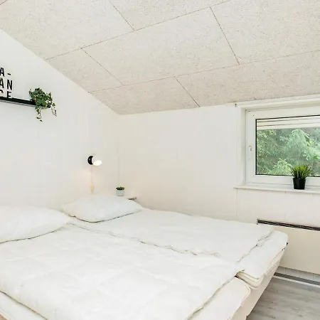 4 Star Holiday In Bl Vand